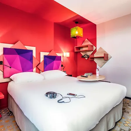 Ibis Styles Centre Le Theatro Hotel 3*
