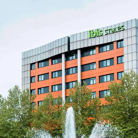 Ibis Styles Centre Le Theatro 3* Albi