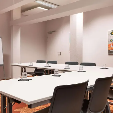 Ibis Styles Centre Le Theatro Hotel