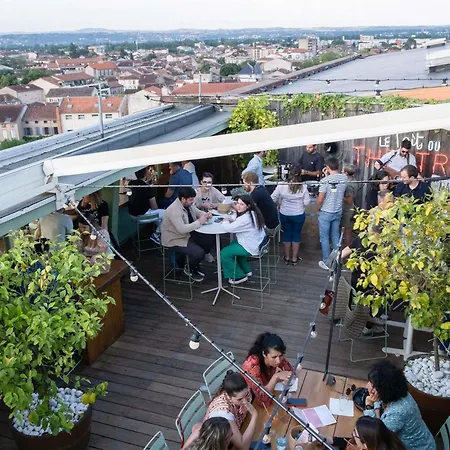 Ibis Styles Centre Le Theatro 3*