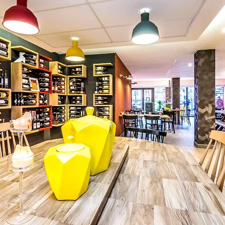Отель Ibis Styles Centre Le Theatro