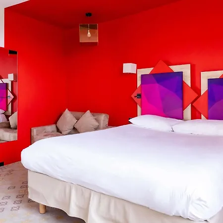 Ibis Styles Centre Le Theatro Отель 3*