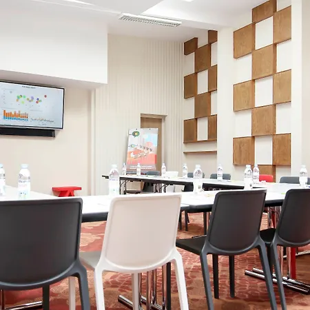 Ibis Styles Centre Le Theatro فندق