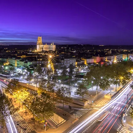 Ibis Styles Centre Le Theatro Отель 3*