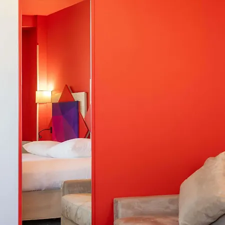 Отель Ibis Styles Centre Le Theatro Альби